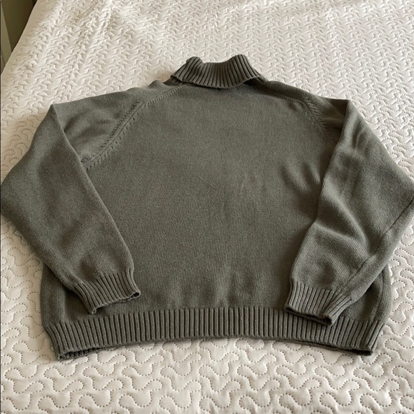 Brooks Sport Moss Green Turtleneck Sweater Size M - Picture 4 of 8